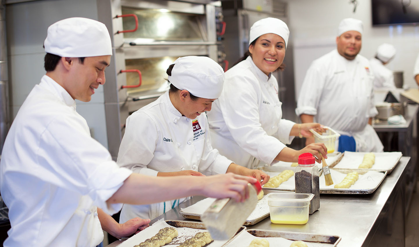 Baking and art apprenticeship program for Business Times Budding Artists Fund recipients