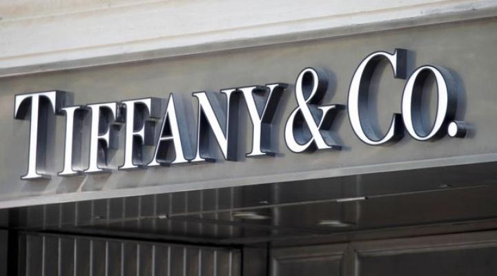 Tiffany board affirms deal to LVMH at lower cost