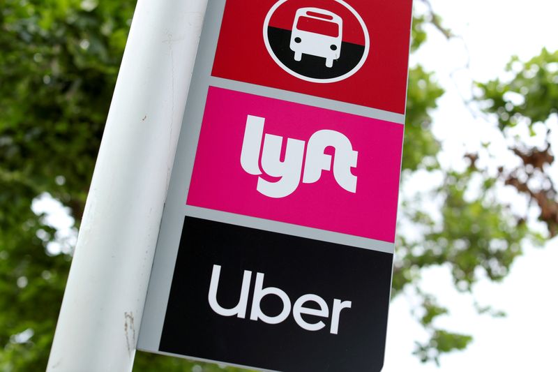 Uber and Lyft must rename drivers as representatives, claims court finds