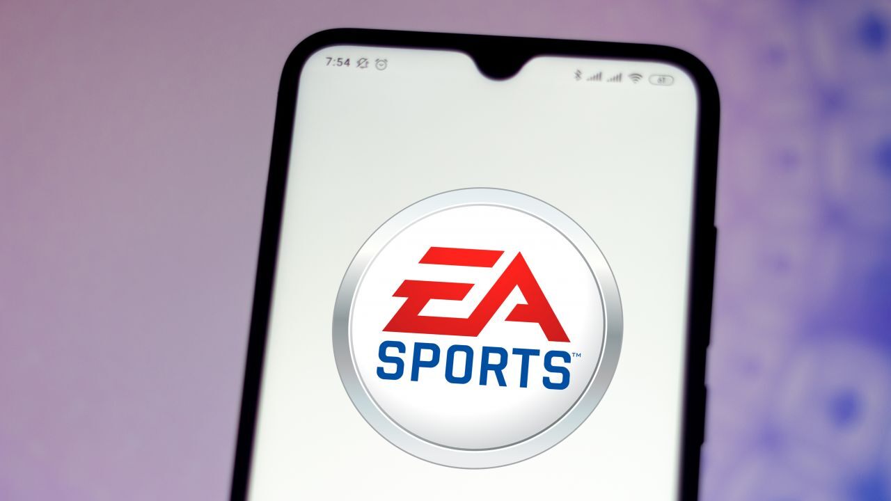 Video game maker EA Sports is bringing back college football games without college players