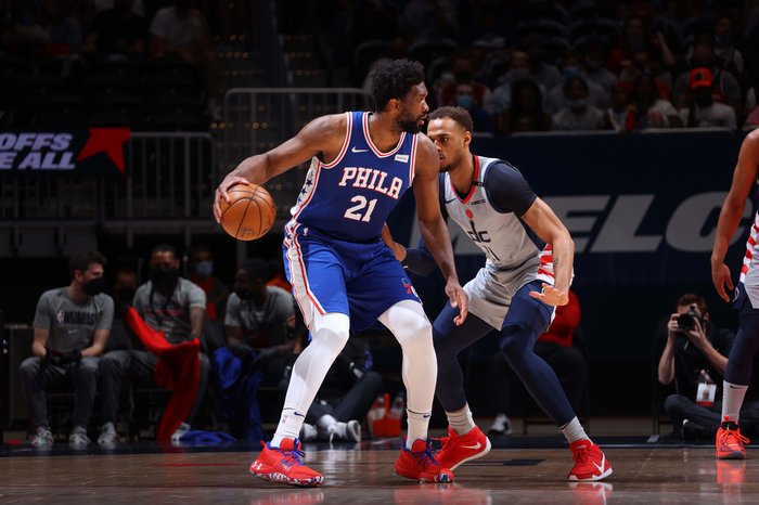 76ers’ star Joel Embiid to have MRI in the wake of leaving Game 4 with right knee soreness