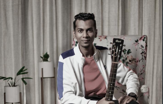 Rising Up The Charts – Anurag Kureel’s Debut Single Kaagaz