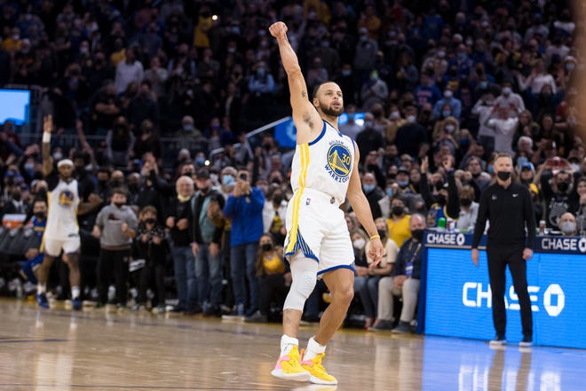 Warriors’ Stephen Curry hits winner at buzzer, concedes shot requirements to improve