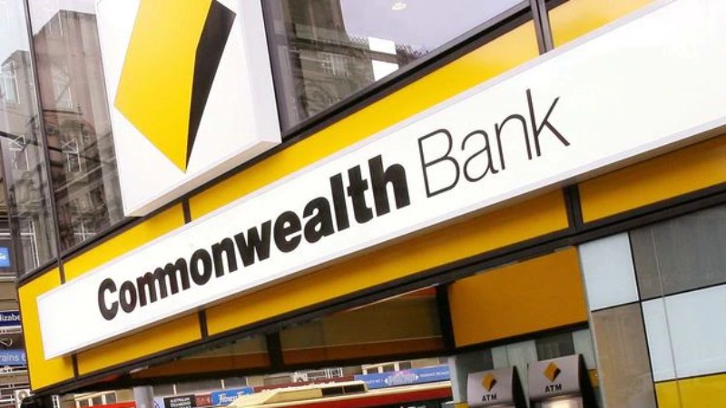 Commonwealth Bank of Australia will launch hybrids increasing at the 280-300bp margin