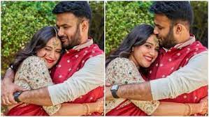 A 40-year-old bridal saree worn by Swara Bhasker for her engagement to Fahad has encouraged brides to rummage through their mothers’ closets