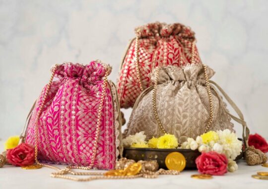 Amyra, the accessory brand, brings the luxurious yet sentimental essential Wedding Gifts range
