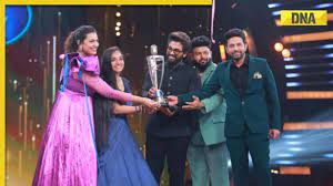 Telugu Indian Idol 2 winner Soujanya Bhagvatula and Pushpa 2 star Allu Arjun grace the finale