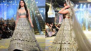 Alia Bhatt’s ‘awkward’ ramp walk in a heavy lehenga at Manish Malhotra’s fashion presentation drew criticism online: She is battling