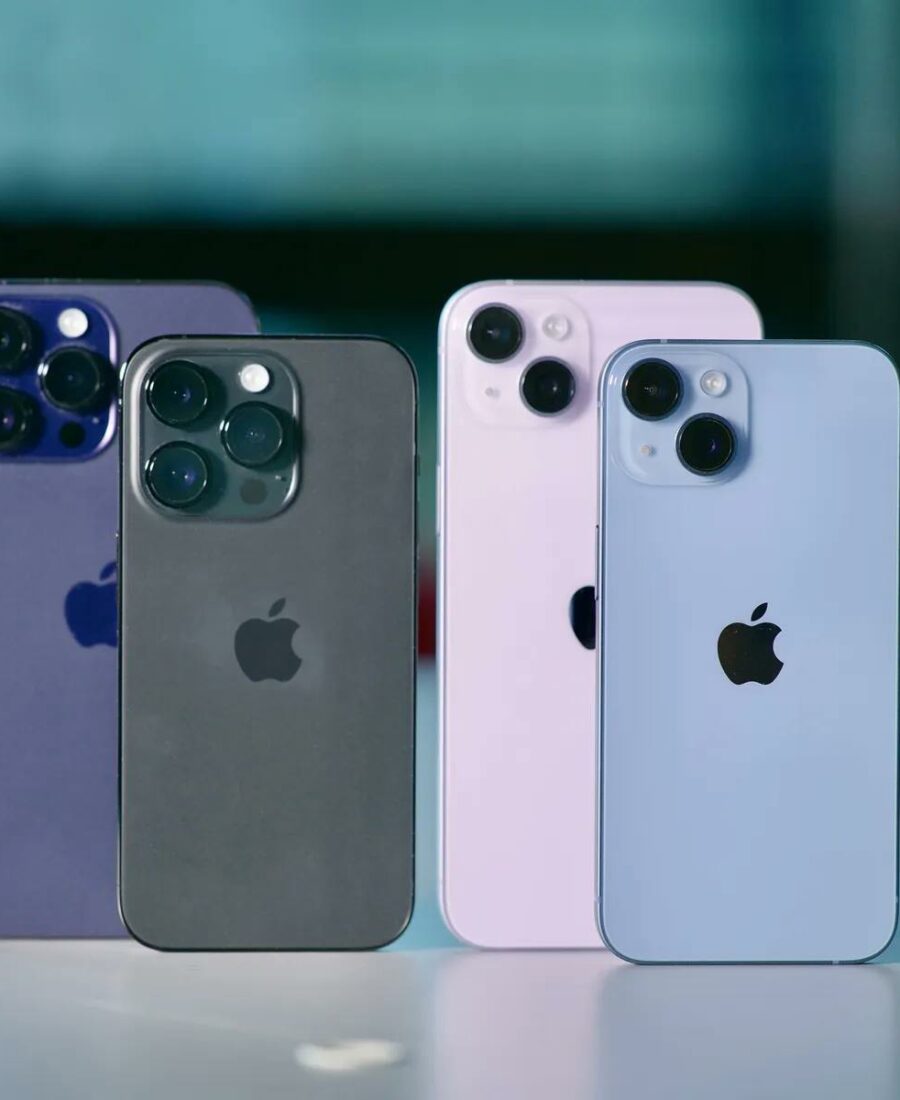Apple Industry Experts Rank The Best IPhones.