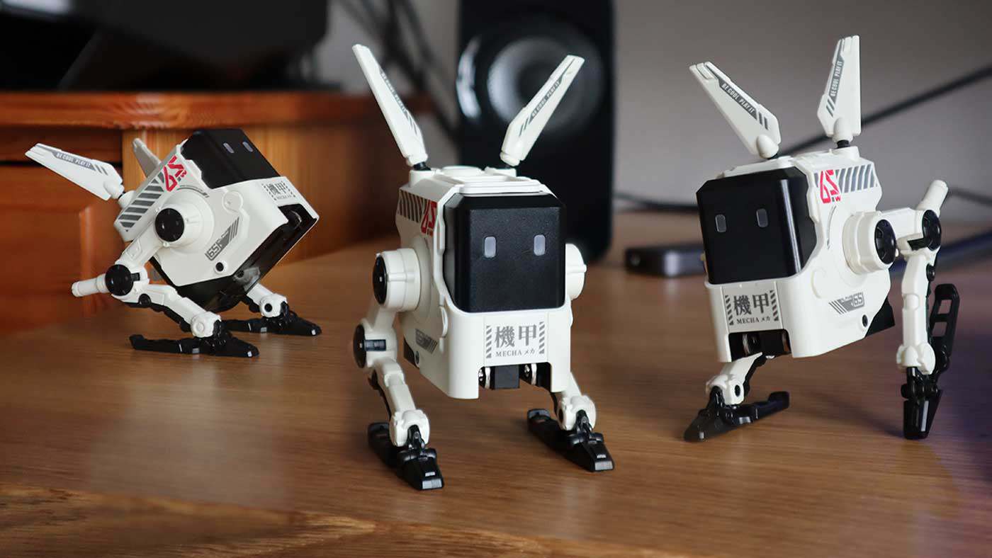 GravaStar’s Unusual Robot-Inspired Power Adapter Quickly Charges IPhone And Provides Two USB-C Ports