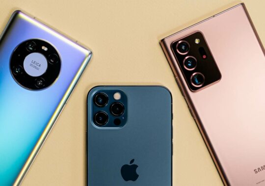 Flagship Smartphone Face-Off: IPhone 15 VS Samsung Galaxy S23 VS Huawei Mate 60 Pro
