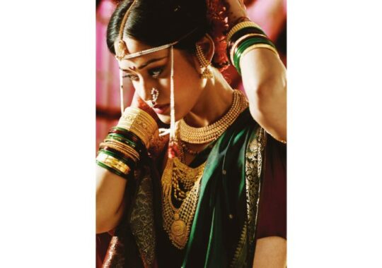 international glamour projects From Classic to Contemporary: Gold Mangalsutra Design Ideas