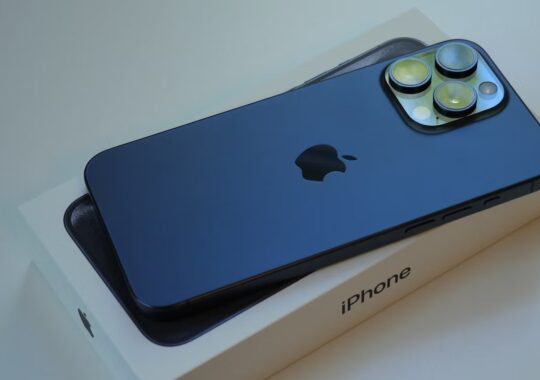 A Comprehensive Analysis of The IPhone 15 Pro Max For Creating Photos And Videos