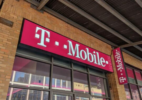 At 16 of the 20 major U.S. airports, according to a report, T-Mobile continues to be the fastest 5G provider