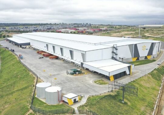 Massive Johannesburg distribution center opened by Foschini