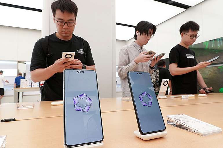 IDC reports that as consumers look toward upgrades, China’s smartphone market is expected to rebound in 2024
