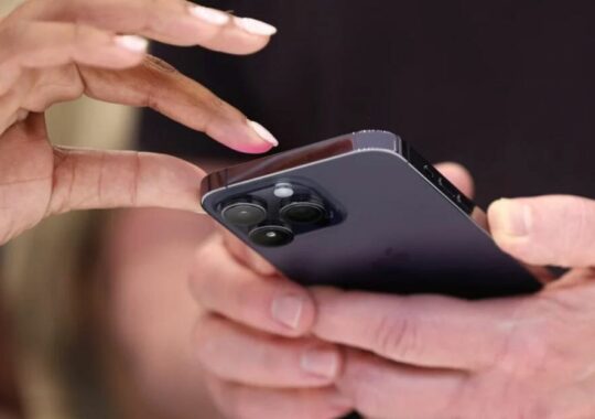 Oct. sales figures for smartphones in eight countries were revealed by Counterpoint. The iPhone is first