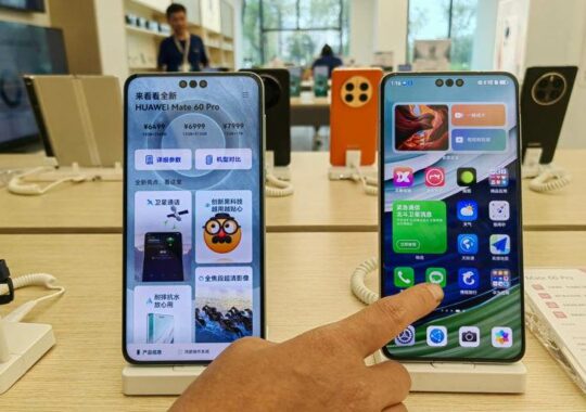 In 2023, the smartphone market in China recovers due to heightened competition and Huawei’s impressive resurgence in the 5G handset segment