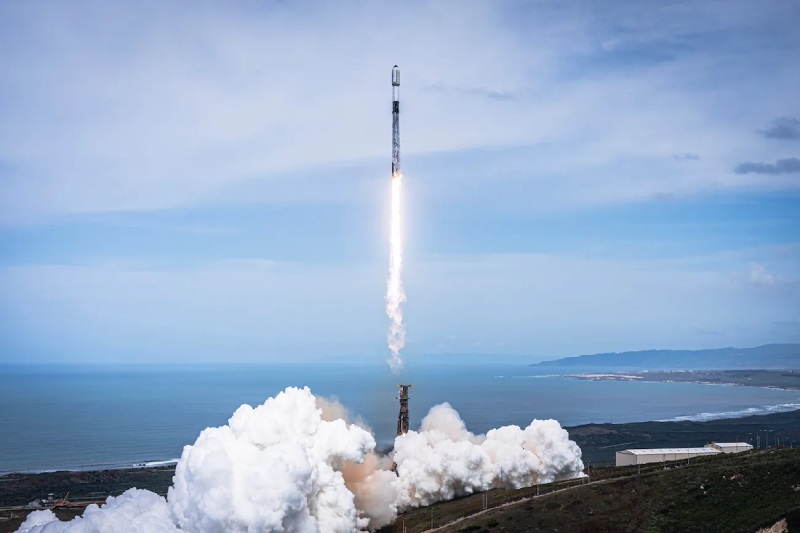 The first of SpaceX’s two rocket launches in today’s Starlink doubleheader