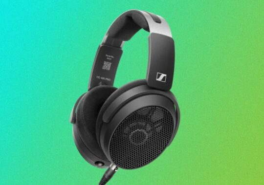 Sennheiser HD 490 Pro Professional Headphones: Features, Pricing, and Launch in India