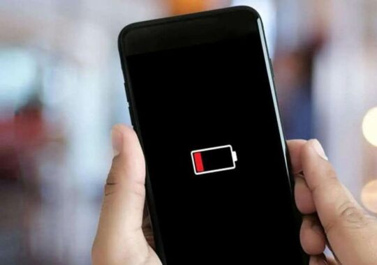 Smartphone Battery Drainers: Top Apps in the Most Recent Research