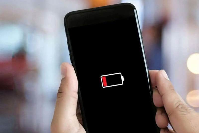 Smartphone Battery Drainers: Top Apps in the Most Recent Research