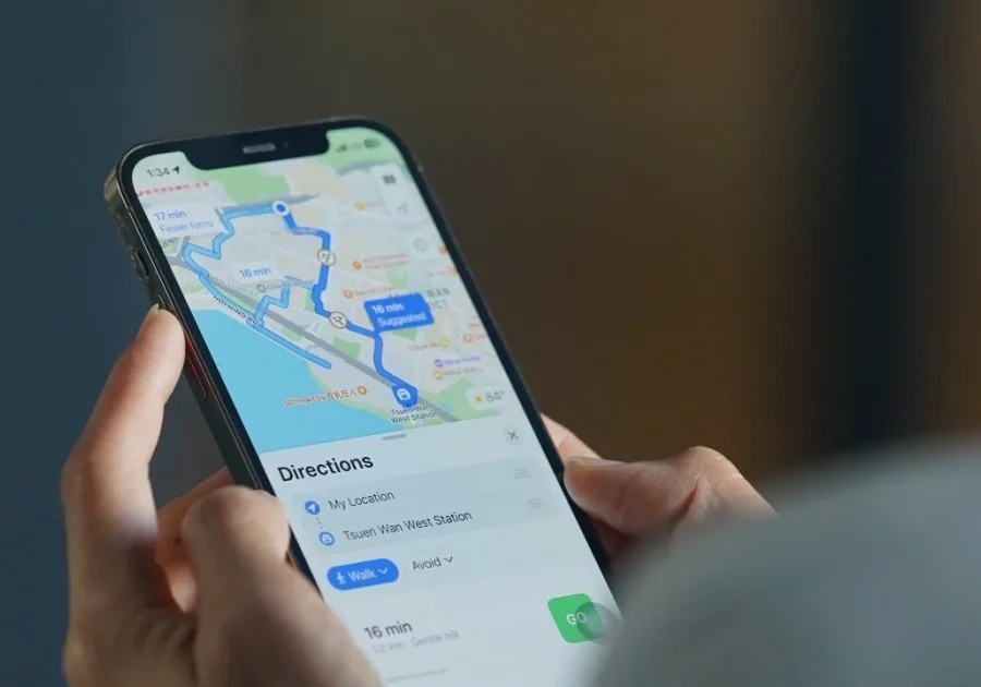 Google Maps for iPhone Can Now Save Locations By Scanning Your Screenshots